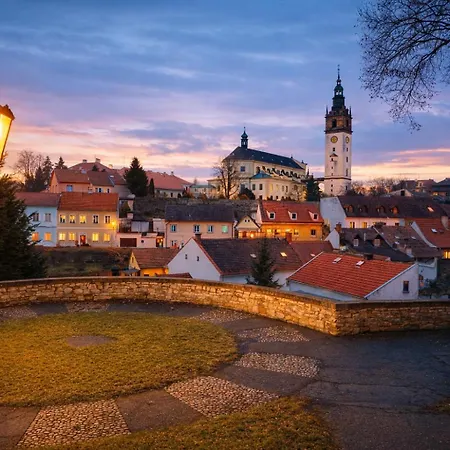 Kovárna Klapý Pod Hazmburkem - české Středohoří * Klapy