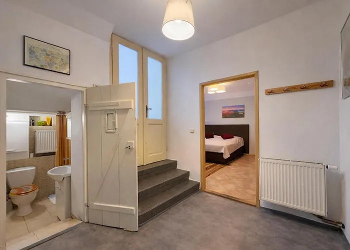 Homestay szállás Kovarna Pod Hazmburkem - Ceske Stredohori Klapy